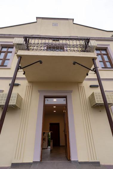 Fenix Gevgelija Bed & Breakfast Exterior photo