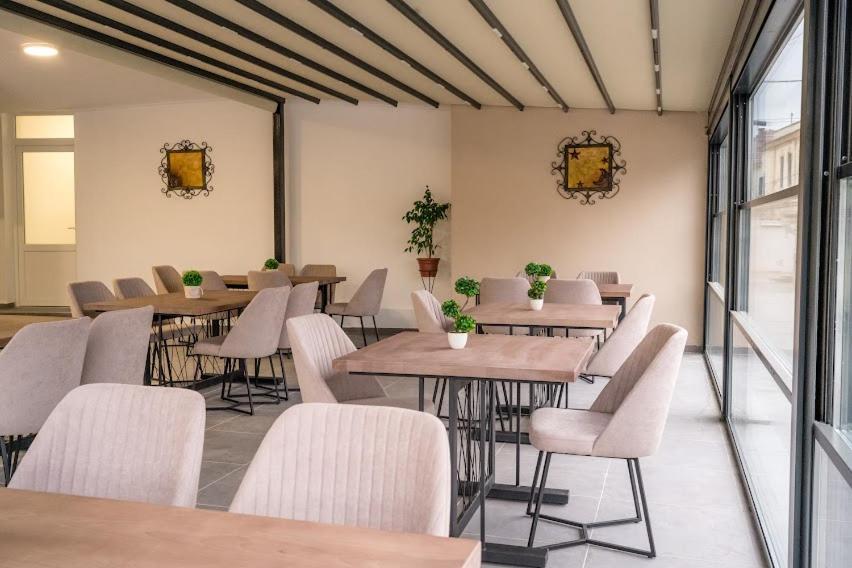 Fenix Gevgelija Bed & Breakfast Exterior photo