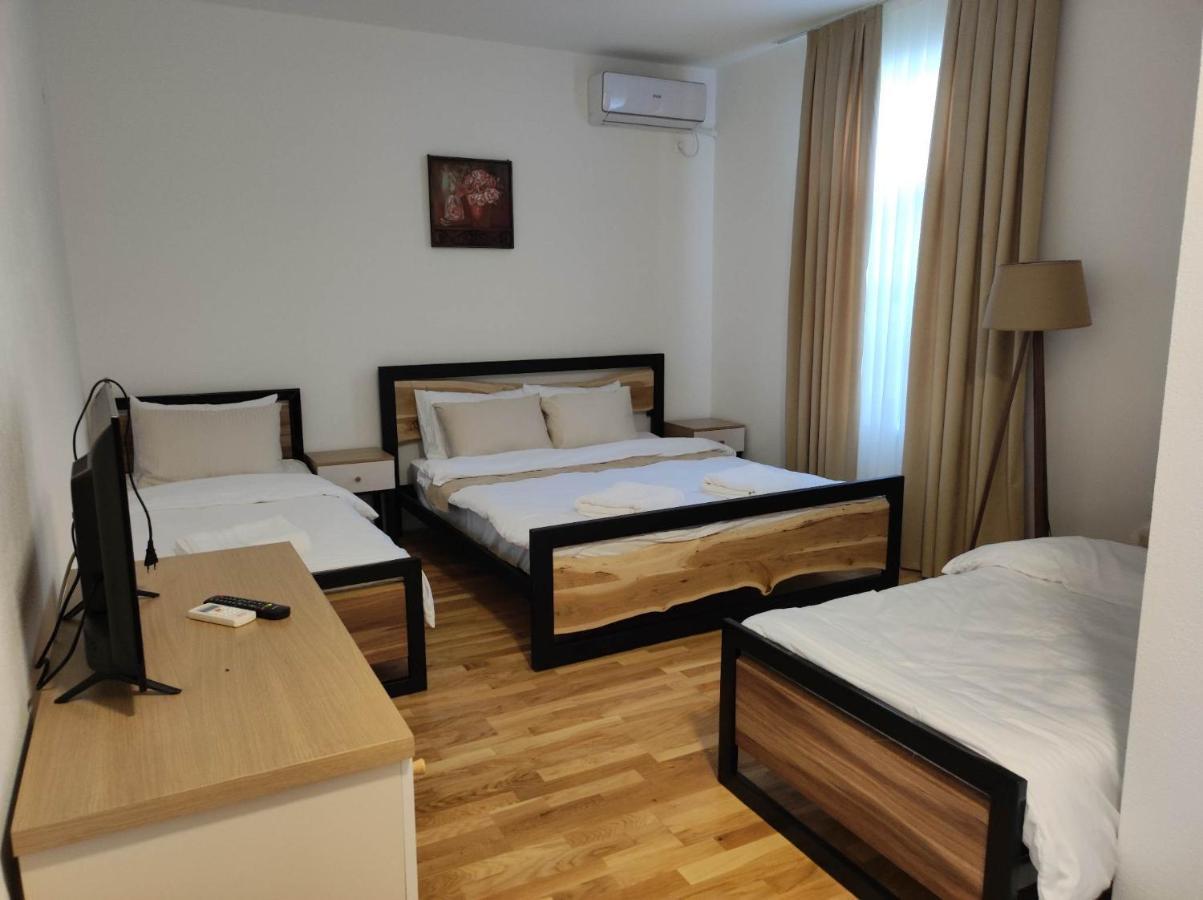 Fenix Gevgelija Bed & Breakfast Exterior photo